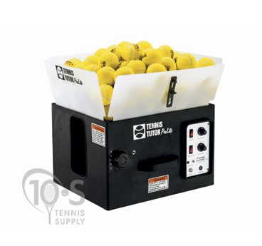 tennis cube with oscillator